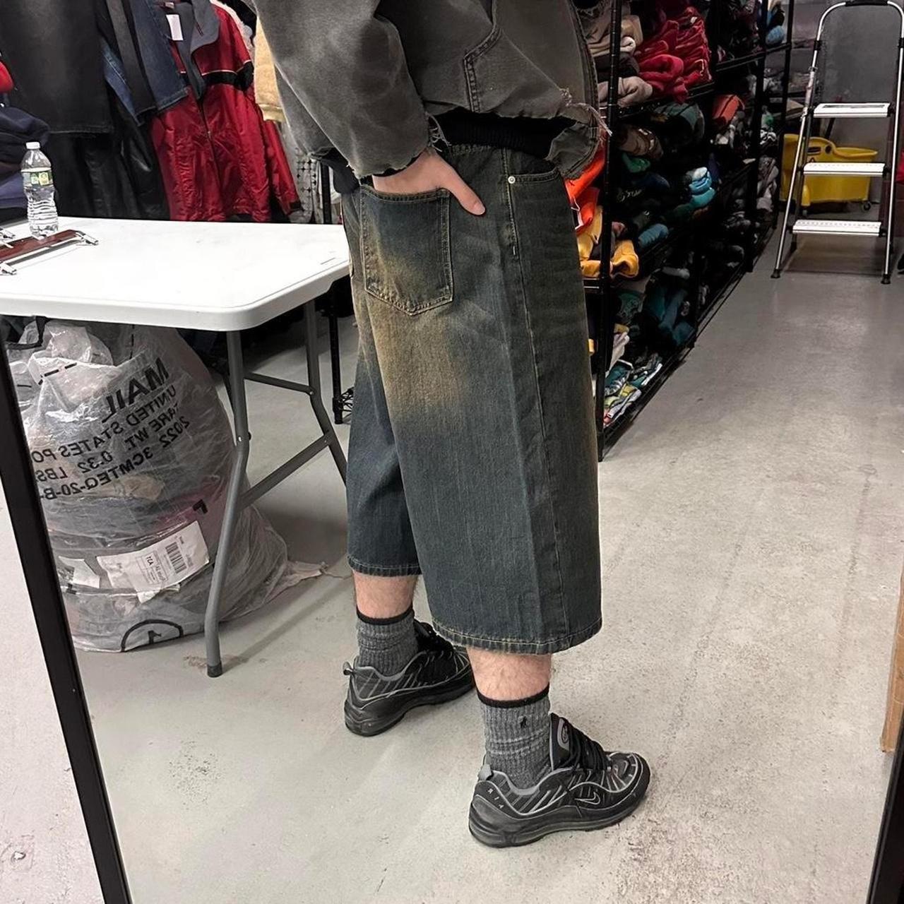 DESIRED Distressed Jorts